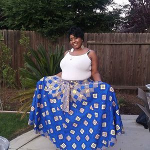 Meet your Posher, Latisha